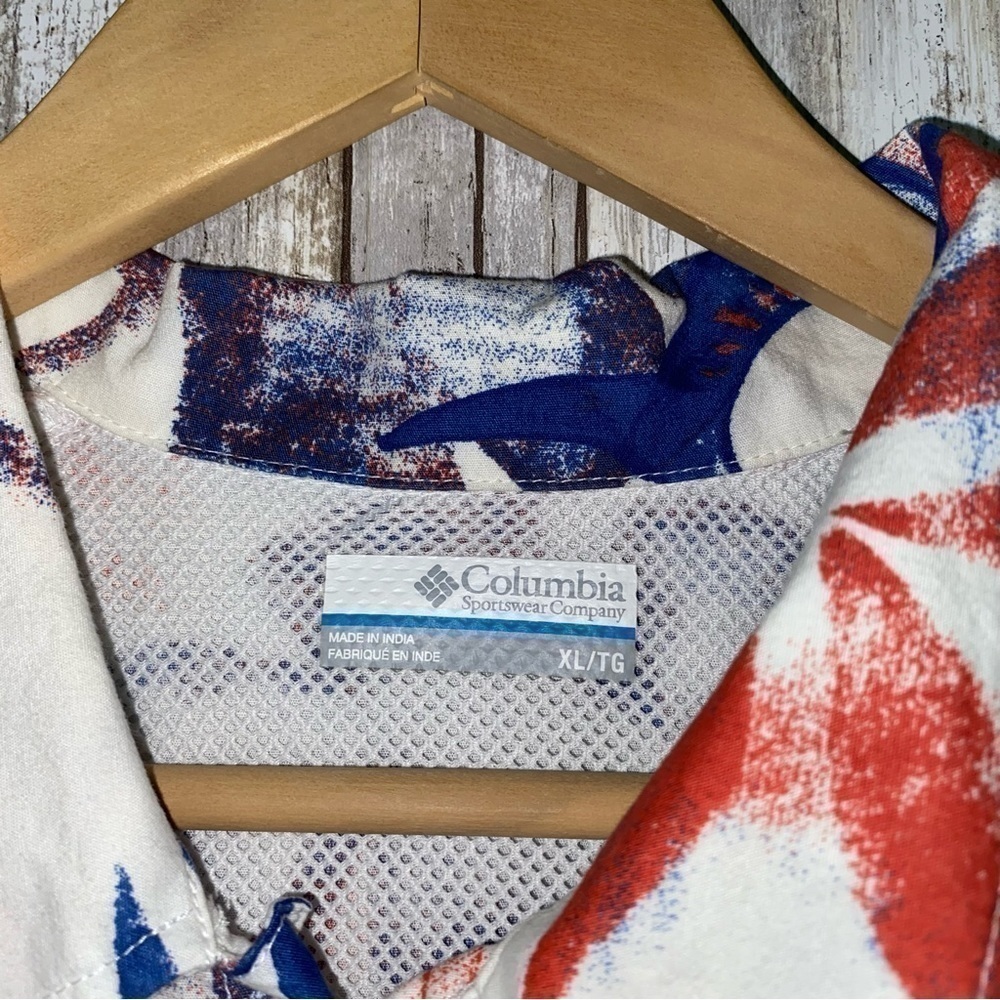 Columbia White Swordfish Button Down - Picture 4 of 5